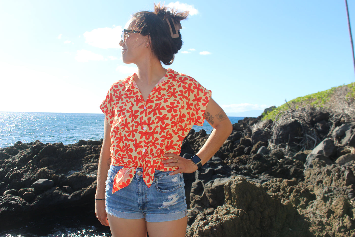 Retro Hibiscus Aloha Shirt